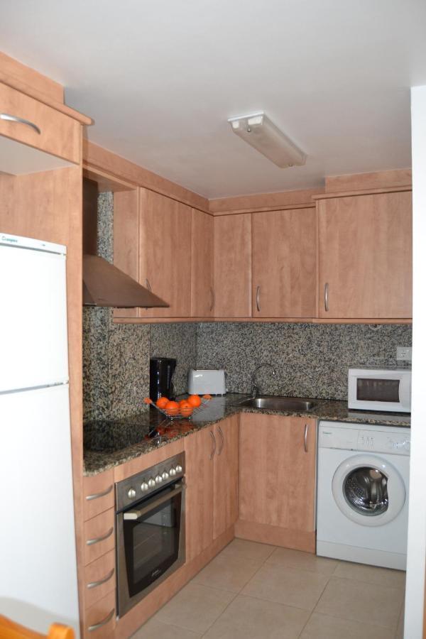 Ferienwohnung Apartament Joan L'Ampolla Exterior foto